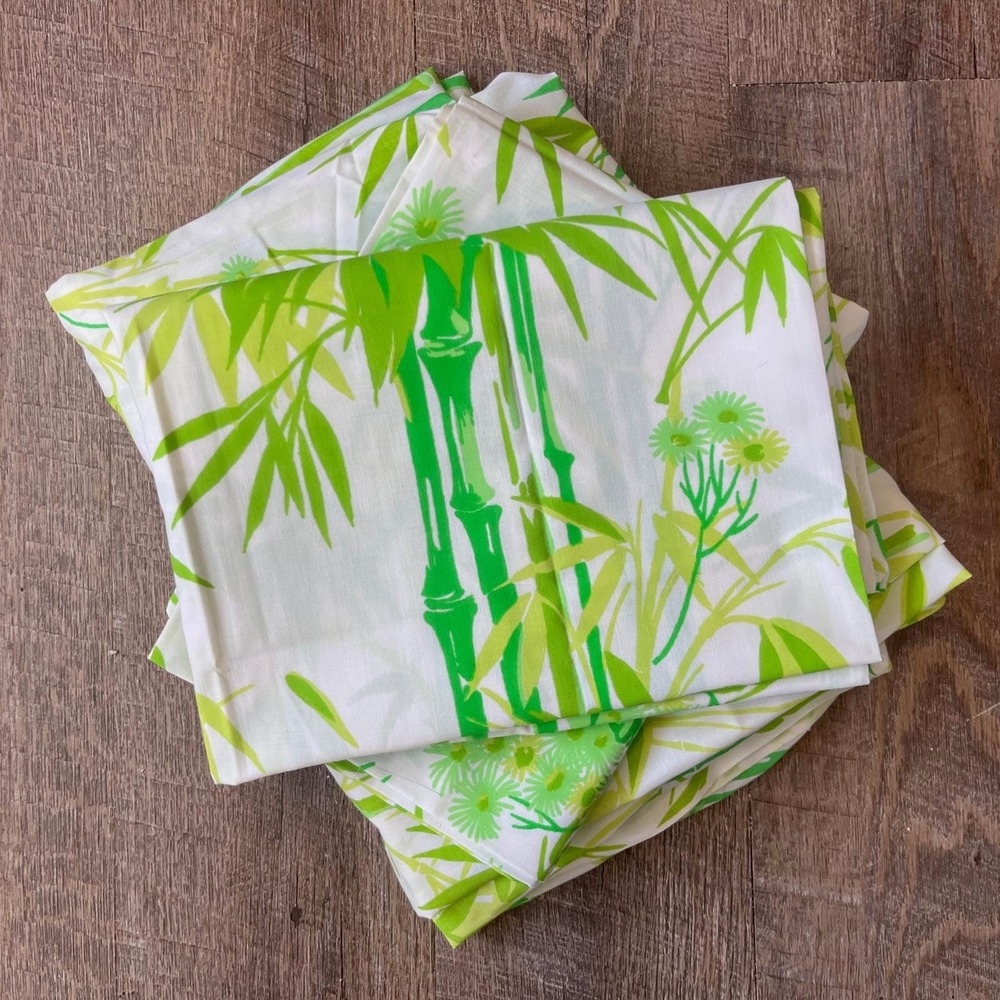 Vintage Twin Size fitted sheet, 2 pillowcases, Pacific green bamboo print